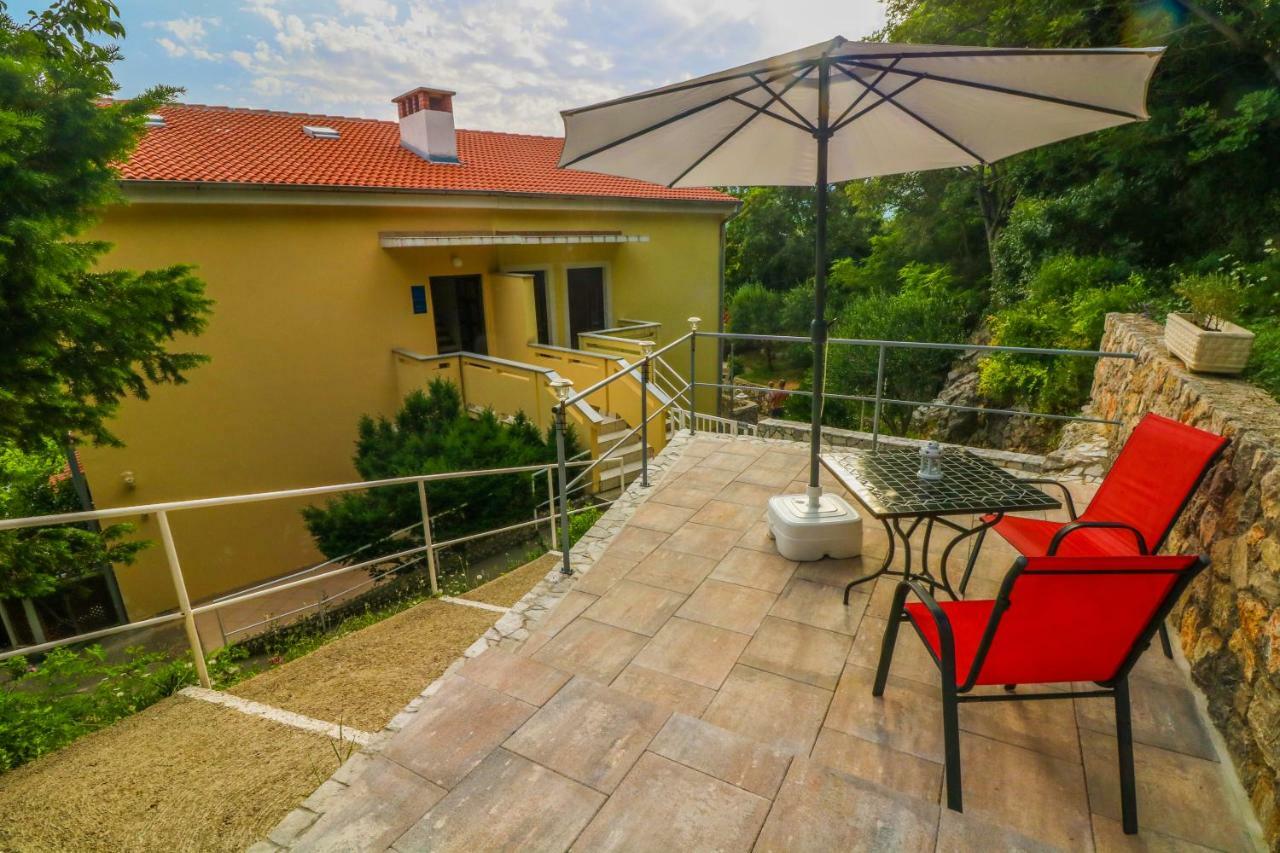 Apartments Ines Baška Exterior foto